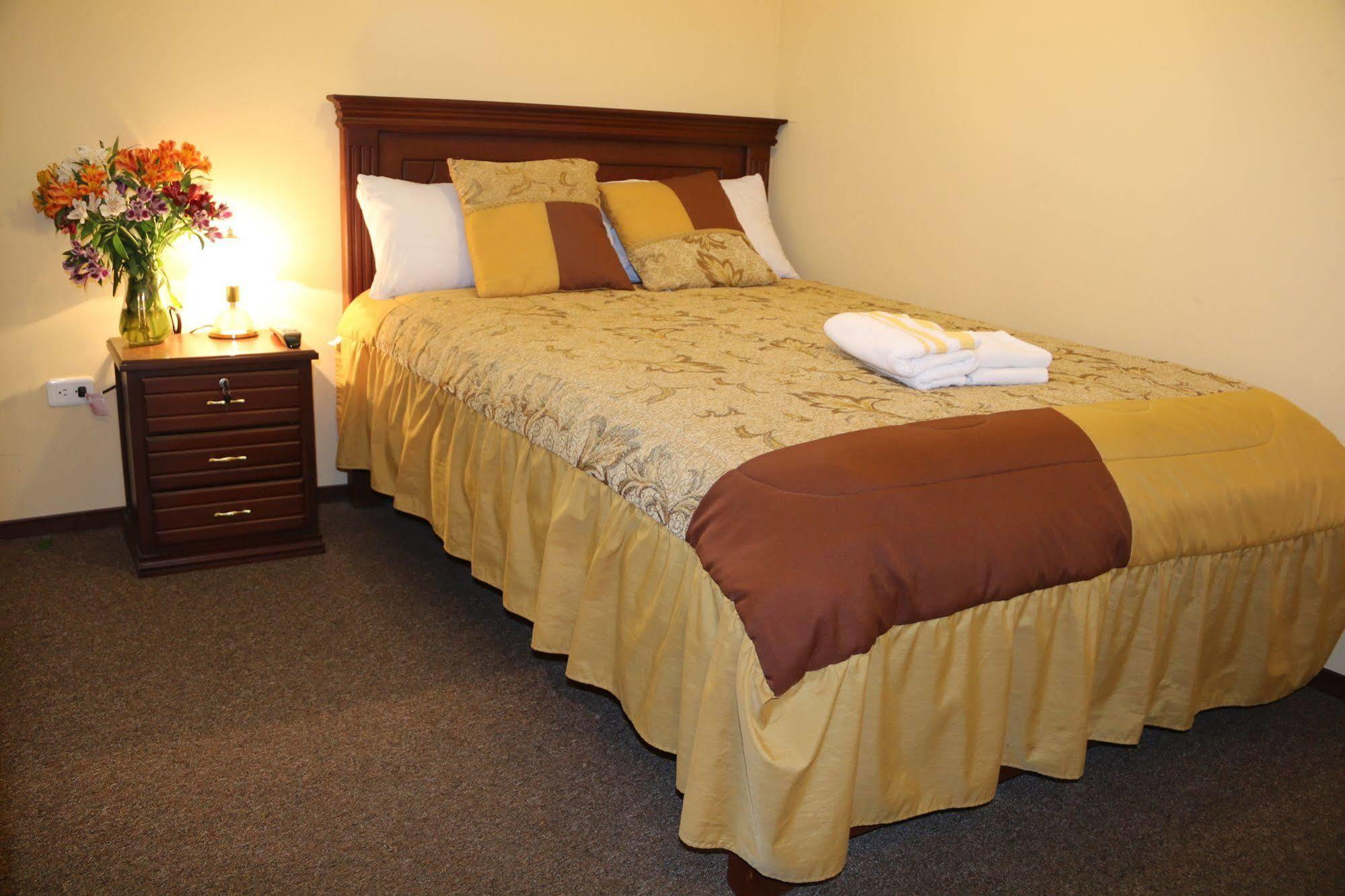 Hotel Residencial El Viajero Табабела Екстериор снимка